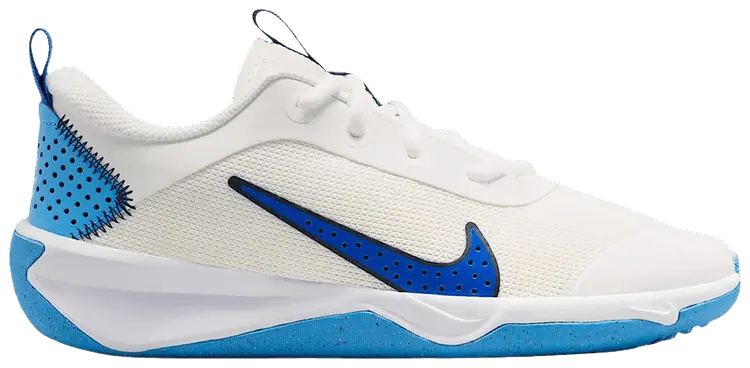 Кроссовки Nike Omni GS, белый
Кроссовки Nike Omni GS, белый