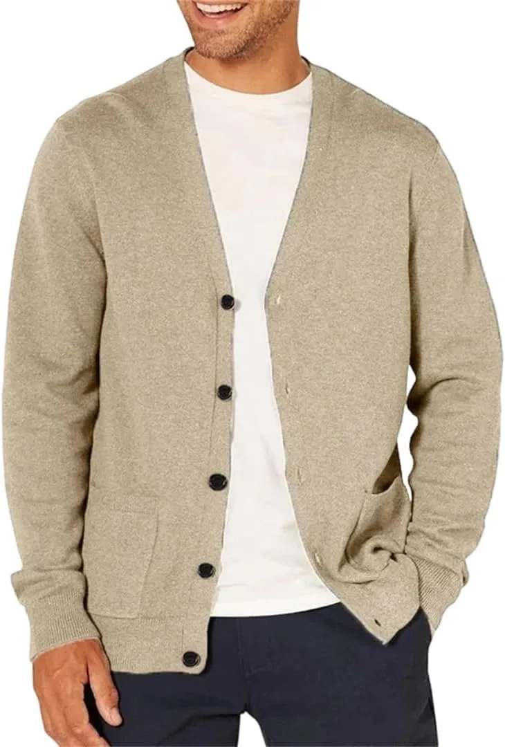 Мужской кардиган с V-образным вырезом из шерстяной смеси
Мужской кардиган с V-образным вырезом из шерстяной смеси