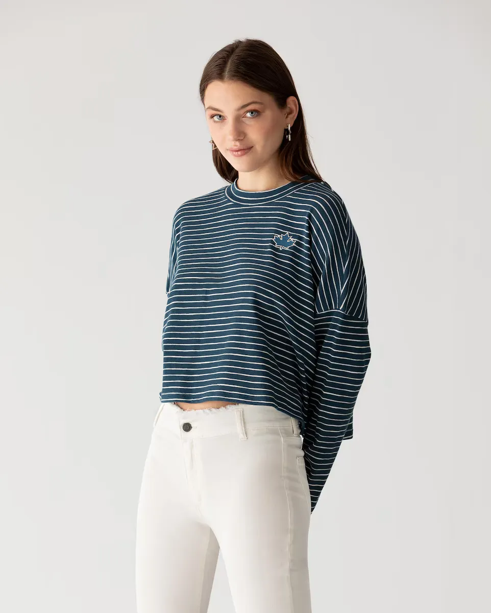 Женская футболка в полоску с вышивкой на груди Noon, синий
Женская футболка в полоску с вышивкой на груди Noon, синий