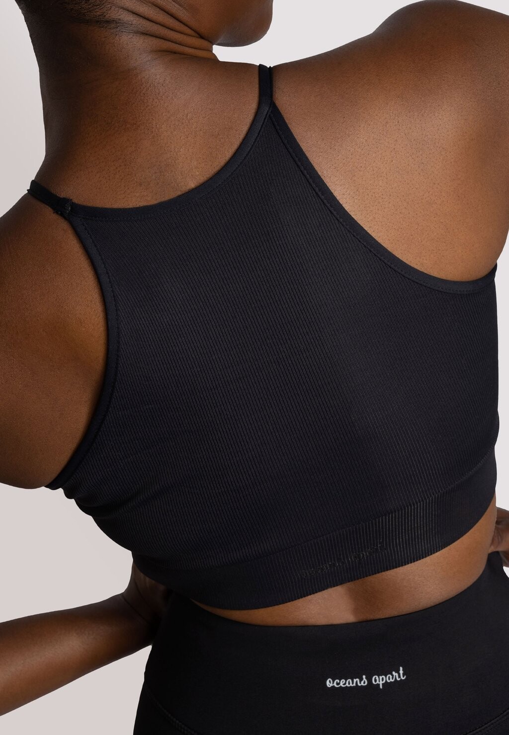 Топ Angels OCEANSAPART, черный
Топ Angels OCEANSAPART, черный