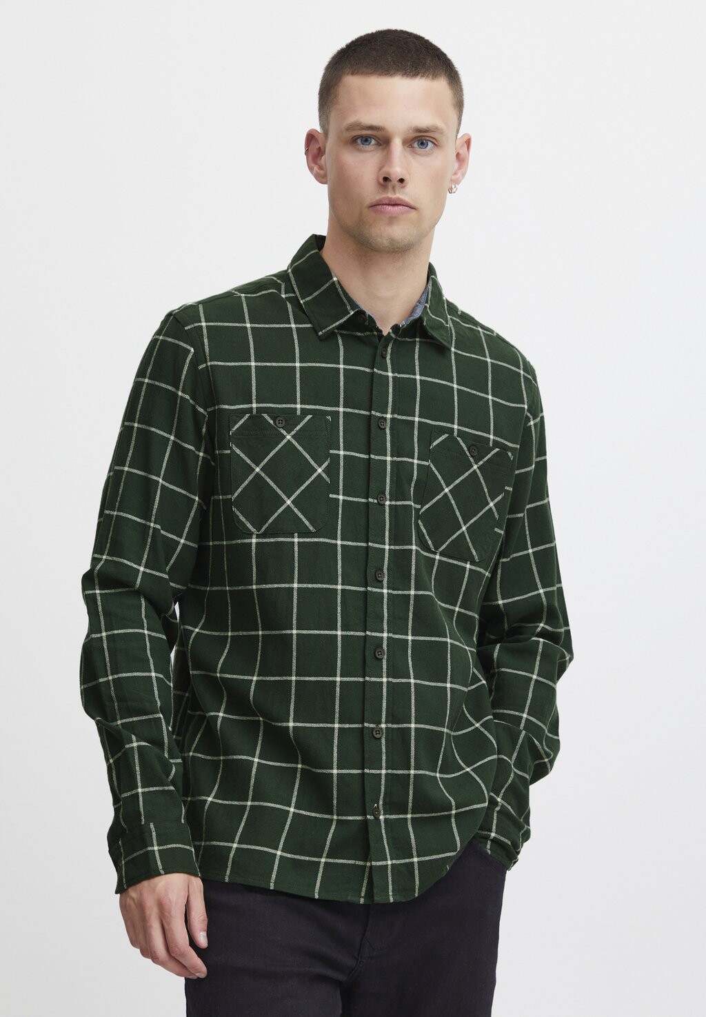 Рубашка BLEND, цвет deep forest
Рубашка BLEND, цвет deep forest