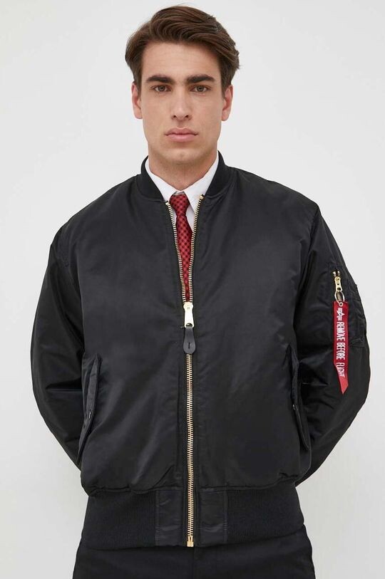 Куртка-бомбер MA-1 Alpha Industries, черный
Куртка-бомбер MA-1 Alpha Industries, черный
