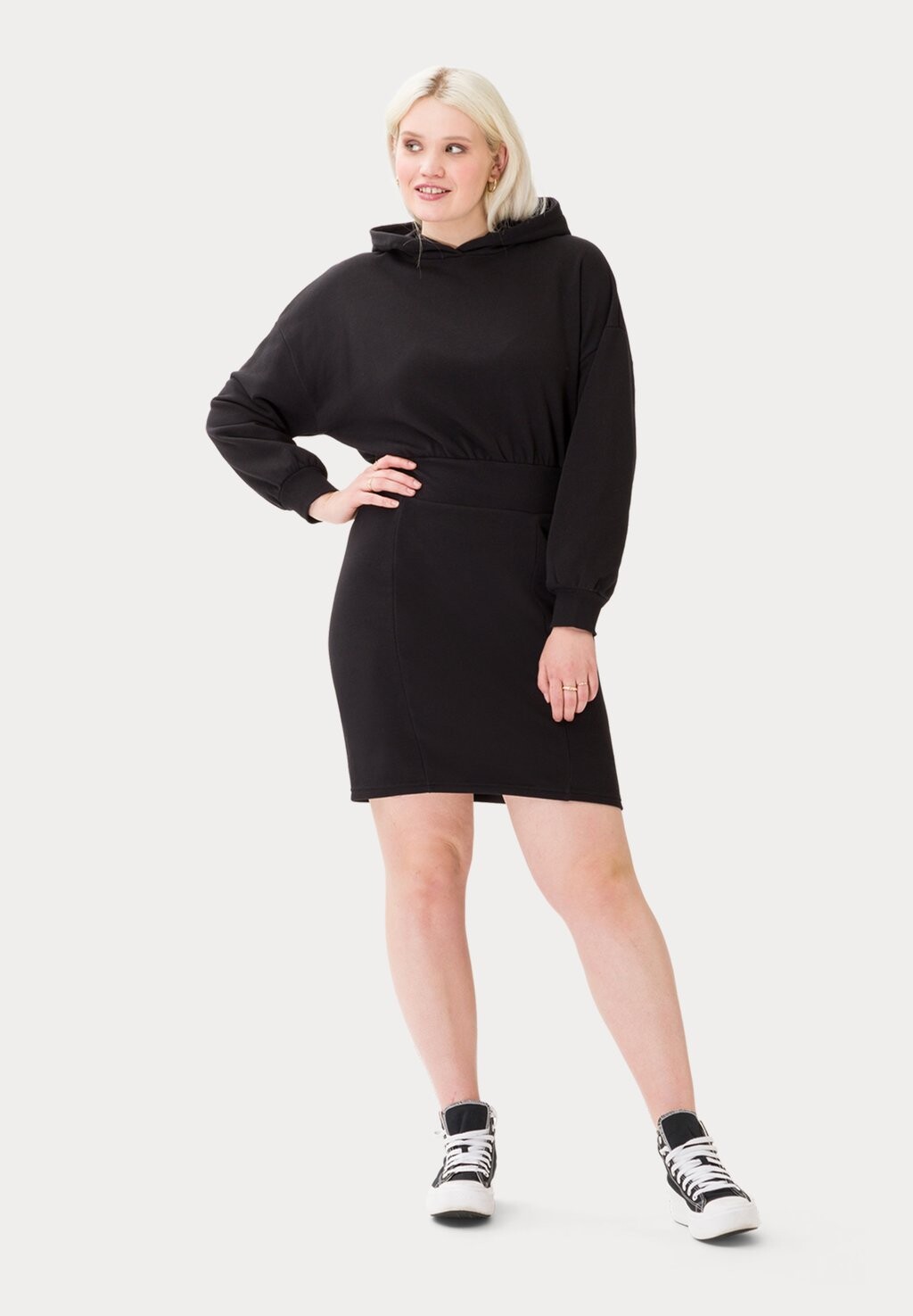 Дневное платье CHARLIE Les Lunes, черный
Дневное платье CHARLIE Les Lunes, черный