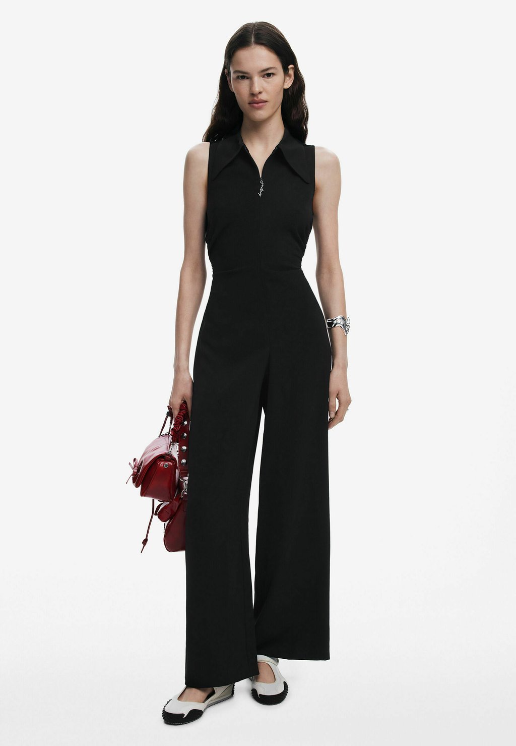 Комбинезон RUCHED Desigual, черный
Комбинезон RUCHED Desigual, черный