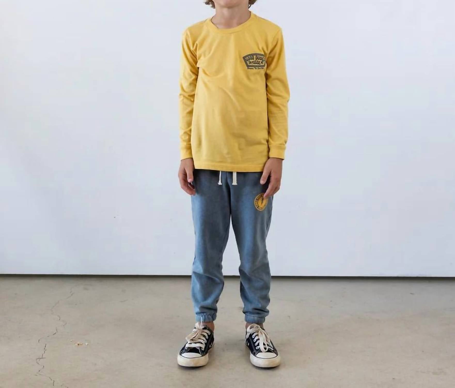 Футболка Good Dudes Posse горчично-желтого цвета TINY WHALES
Футболка Good Dudes Posse горчично-желтого цвета TINY WHALES