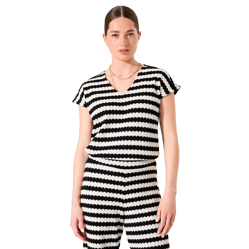 Футболка с коротким рукавом Garcia G50207, черный
Футболка с коротким рукавом Garcia G50207, черный