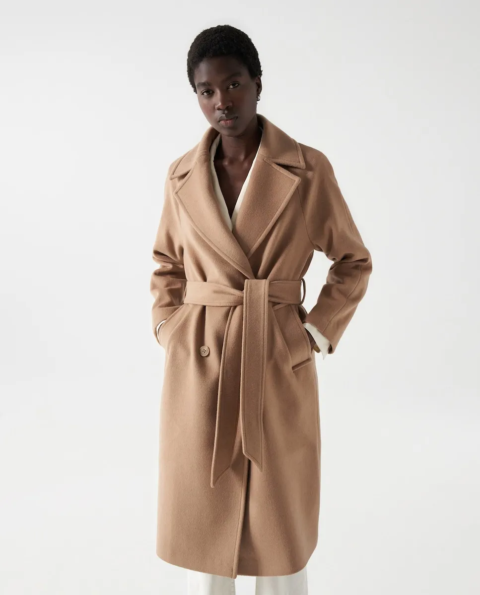 Женское пальто из сукна с ремнем Salsa Jeans, светло-коричневый
Женское пальто из сукна с ремнем Salsa Jeans, светло-коричневый