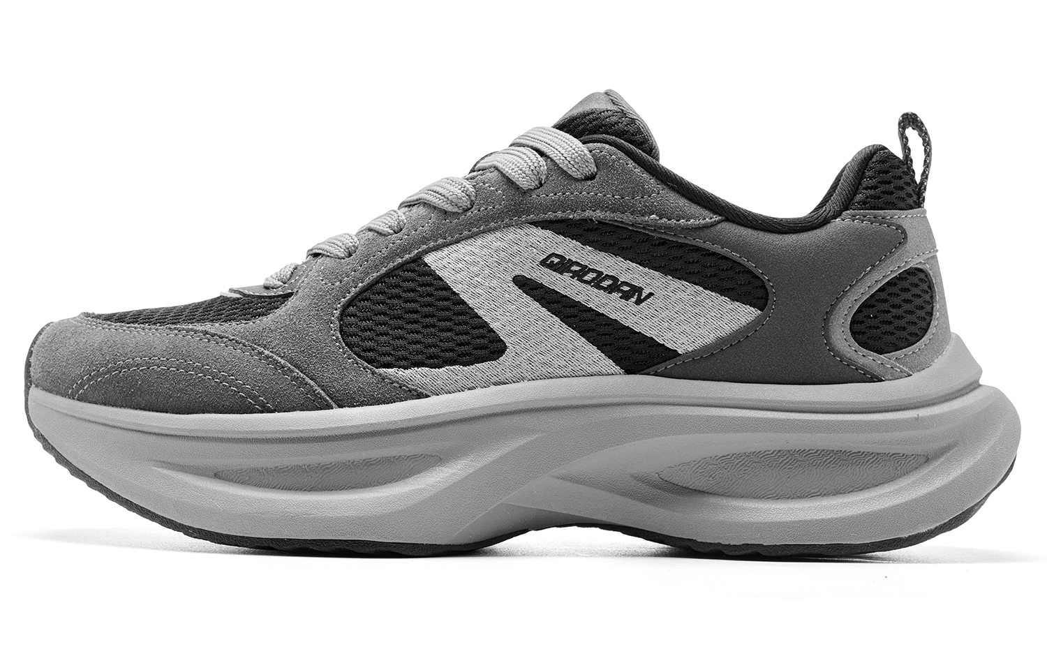 Повседневные низкие кроссовки мужские серо-черные QIAODAN, цвет Lightning Gray/Black с усиленной амортизацией, повышенной износостойкостью и противоскользящей подошвой
Повседневные низкие кроссовки мужские серо-черные QIAODAN, цвет Lightning Gray/Black с усиленной амортизацией, повышенной износостойкостью и противоскользящей подошвой