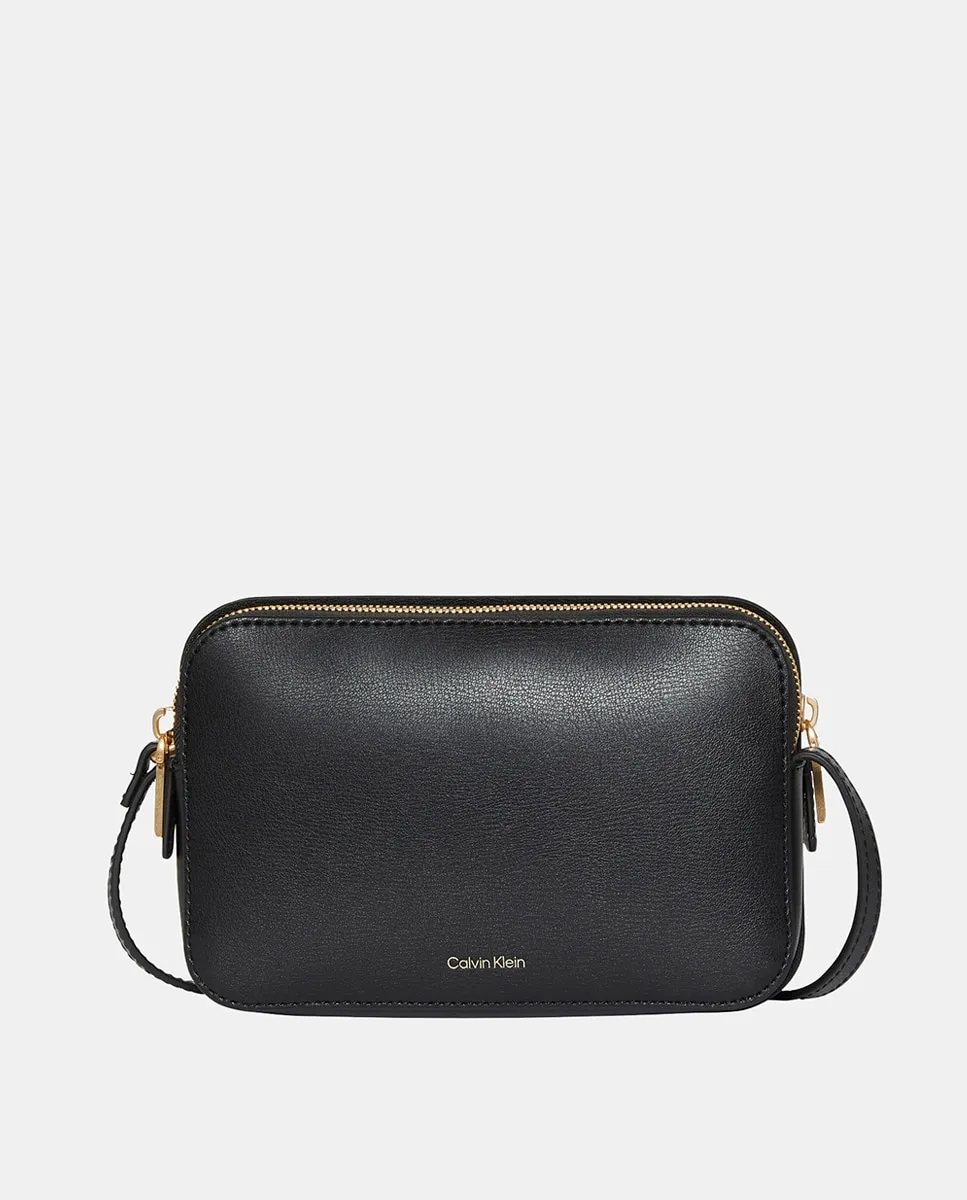 Маленькая сумка через плечо Calvin Klein, черный
Маленькая сумка через плечо Calvin Klein, черный