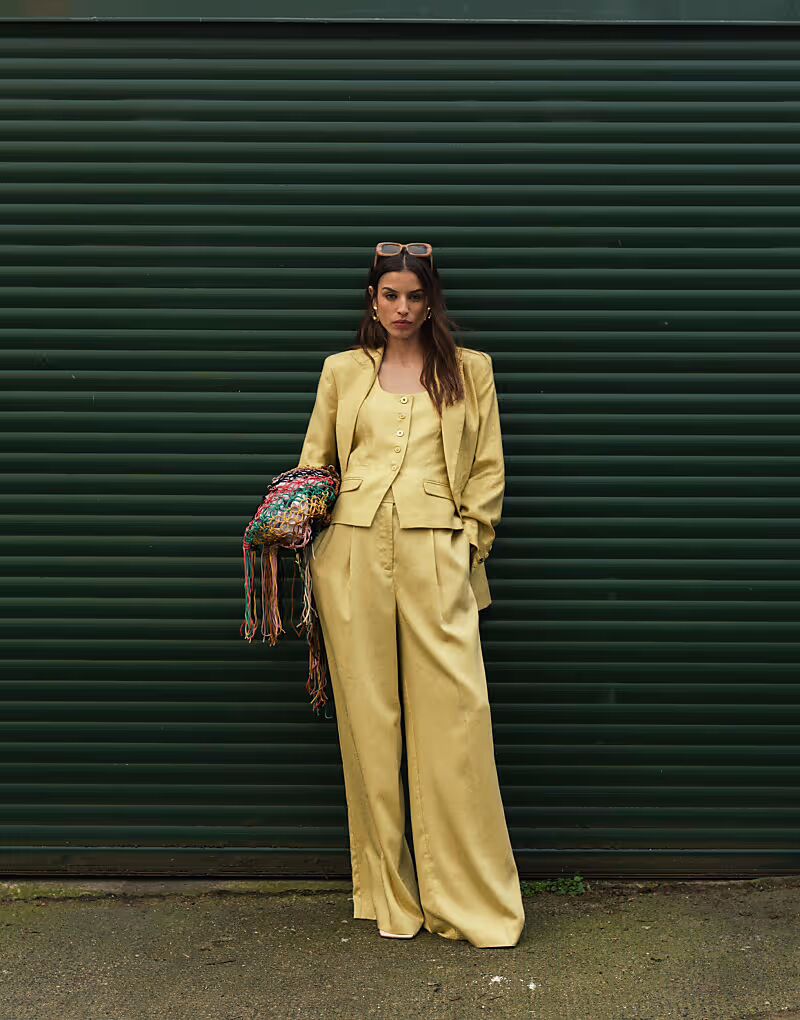 Брюки coord премиум-класса для свадебного торжества, широкие, с плиссировкой, цвета пахты Topshop
Брюки coord премиум-класса для свадебного торжества, широкие, с плиссировкой, цвета пахты Topshop