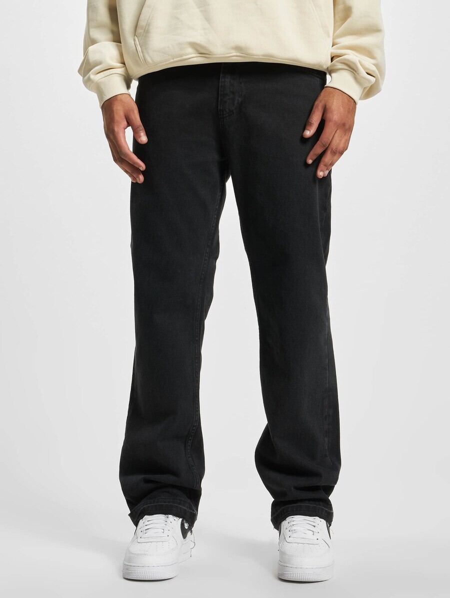 Джинсы DEF Regular Jeans, черный
Джинсы DEF Regular Jeans, черный