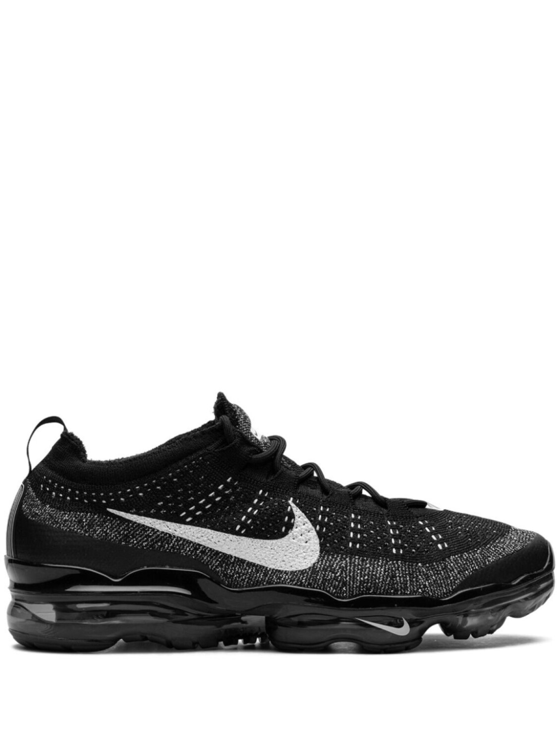 Кроссовки VaporMax 2023 Flyknit Oreo Nike, черный
Кроссовки VaporMax 2023 Flyknit Oreo Nike, черный