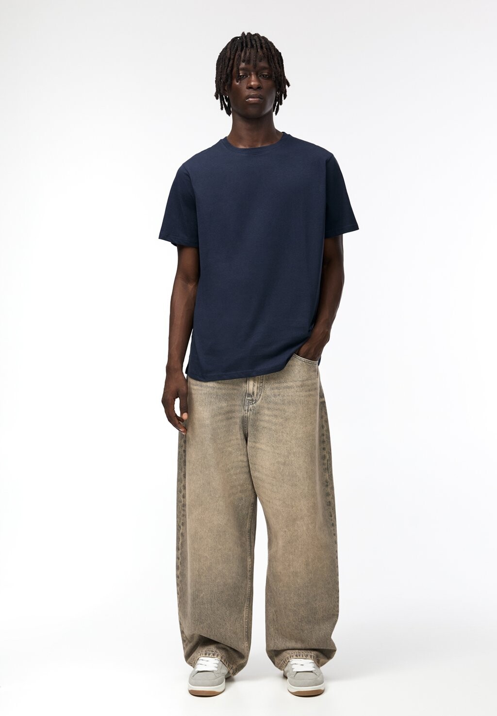 Базовая футболка REGULAR FIT 3 PACK PULL&BEAR, темно-синий
Базовая футболка REGULAR FIT 3 PACK PULL&BEAR, темно-синий