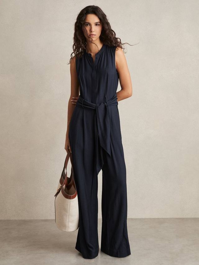 Комбинезон -рубашка с поясом цвета воронова крыла Reiss, темно-синий
Комбинезон -рубашка с поясом цвета воронова крыла Reiss, темно-синий