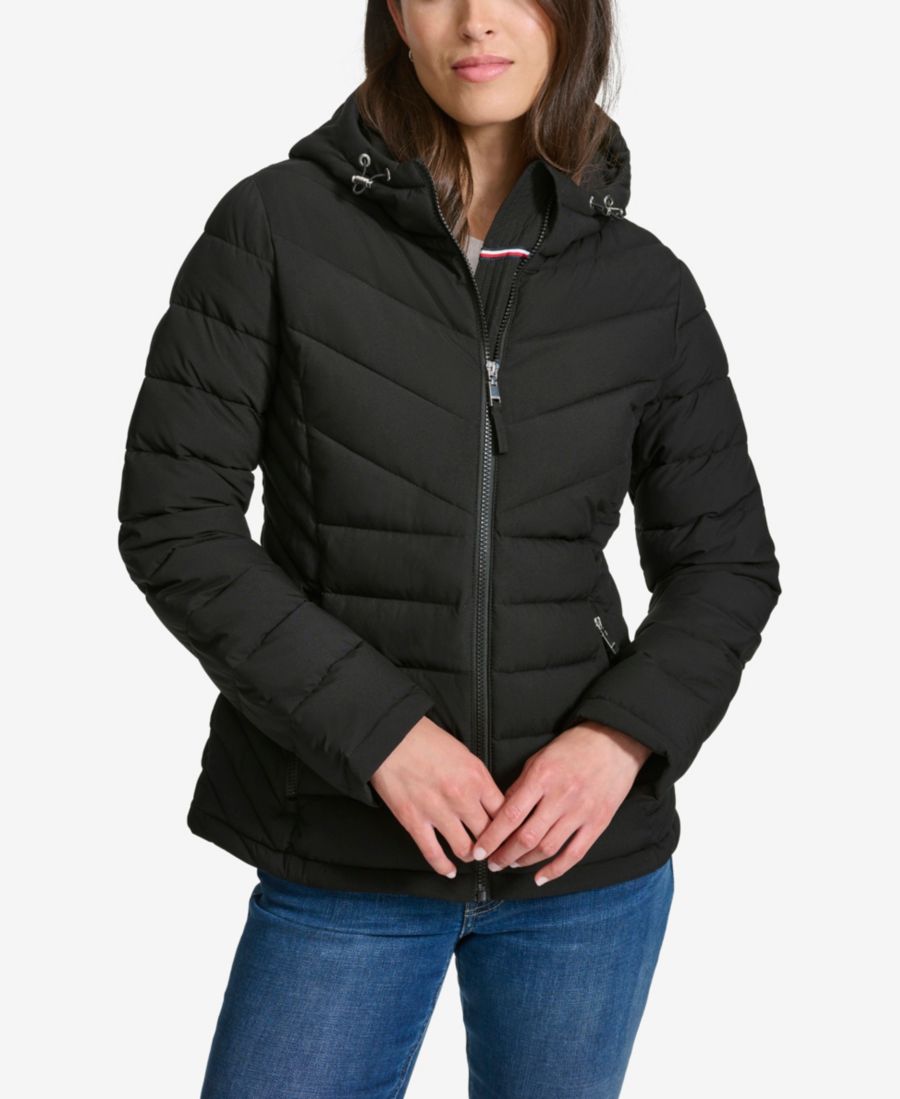 Женская пуховая куртка с длинными рукавами и капюшоном Tommy Hilfiger, Black
Женская пуховая куртка с длинными рукавами и капюшоном Tommy Hilfiger, Black