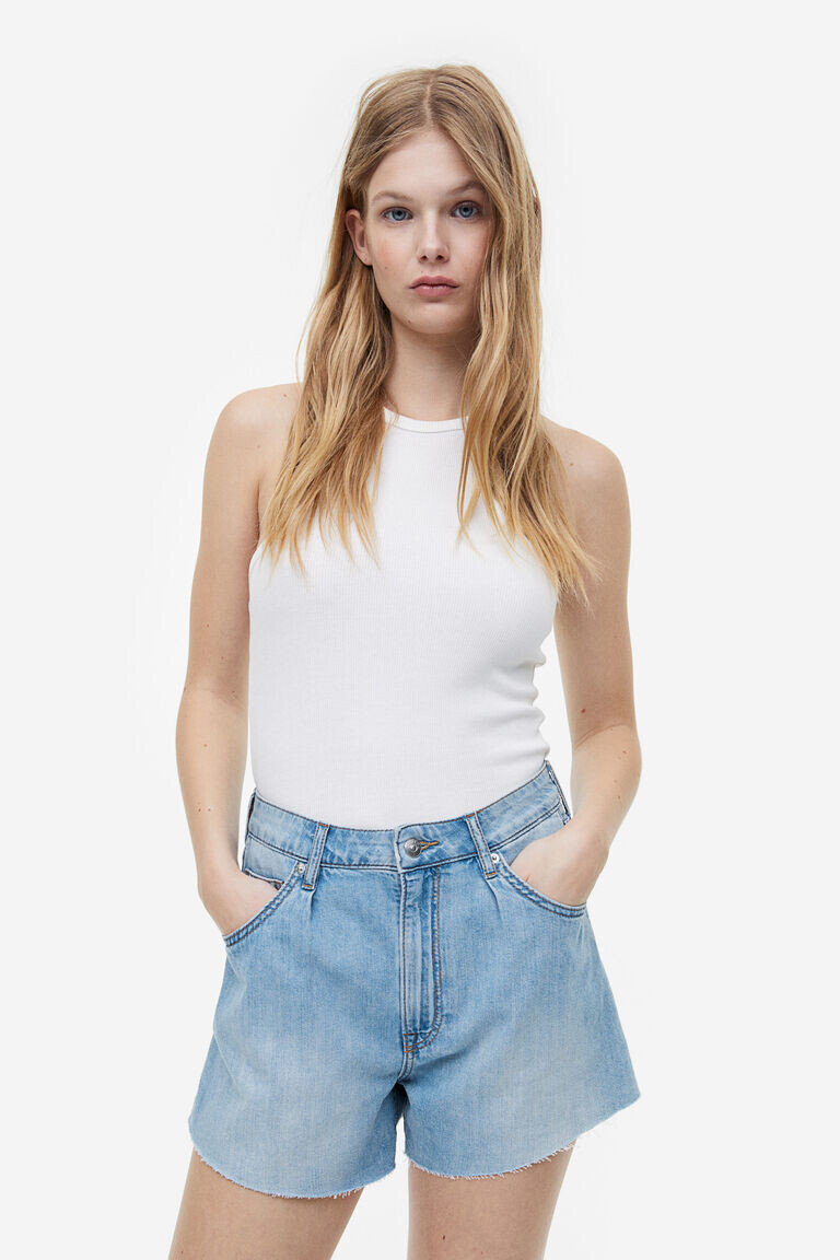 Высокие джинсовые шорты H&M, синий
Высокие джинсовые шорты H&M, синий