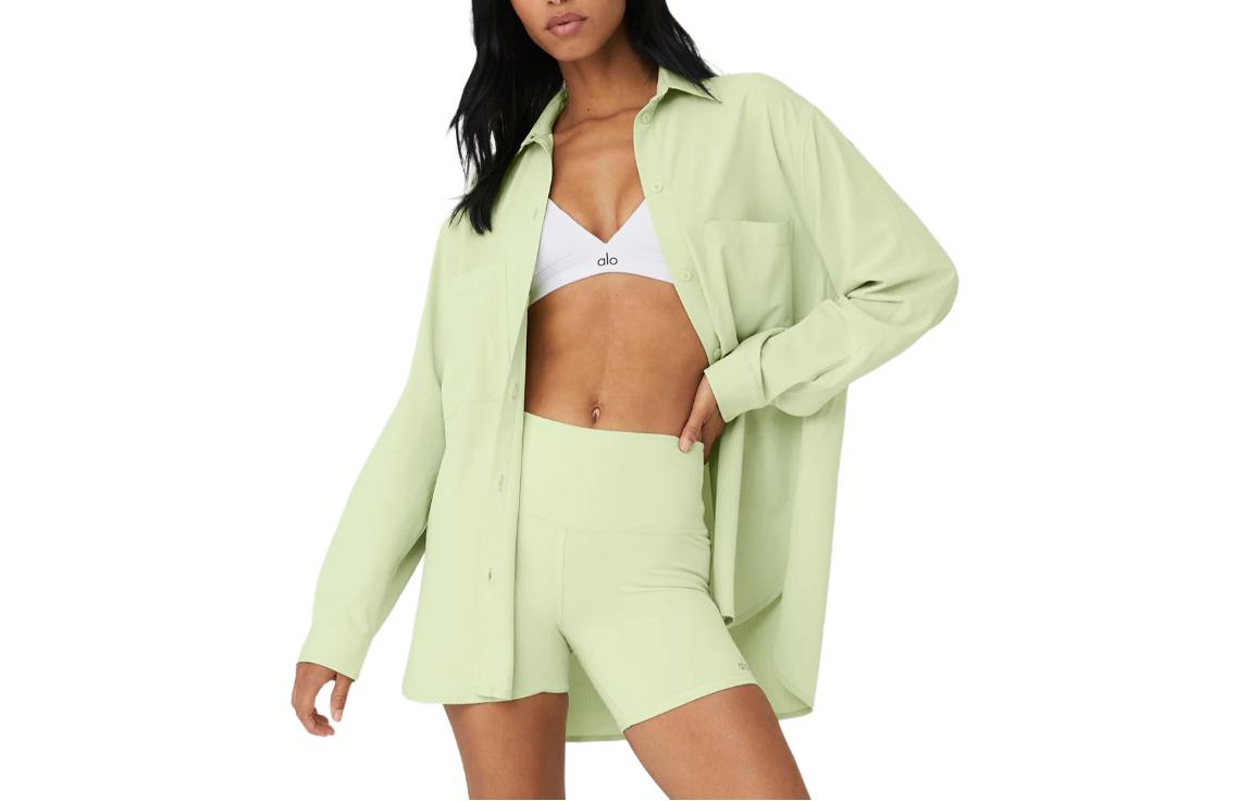 Футболка Alo Yoga, цвет тауп
Футболка Alo Yoga, цвет тауп