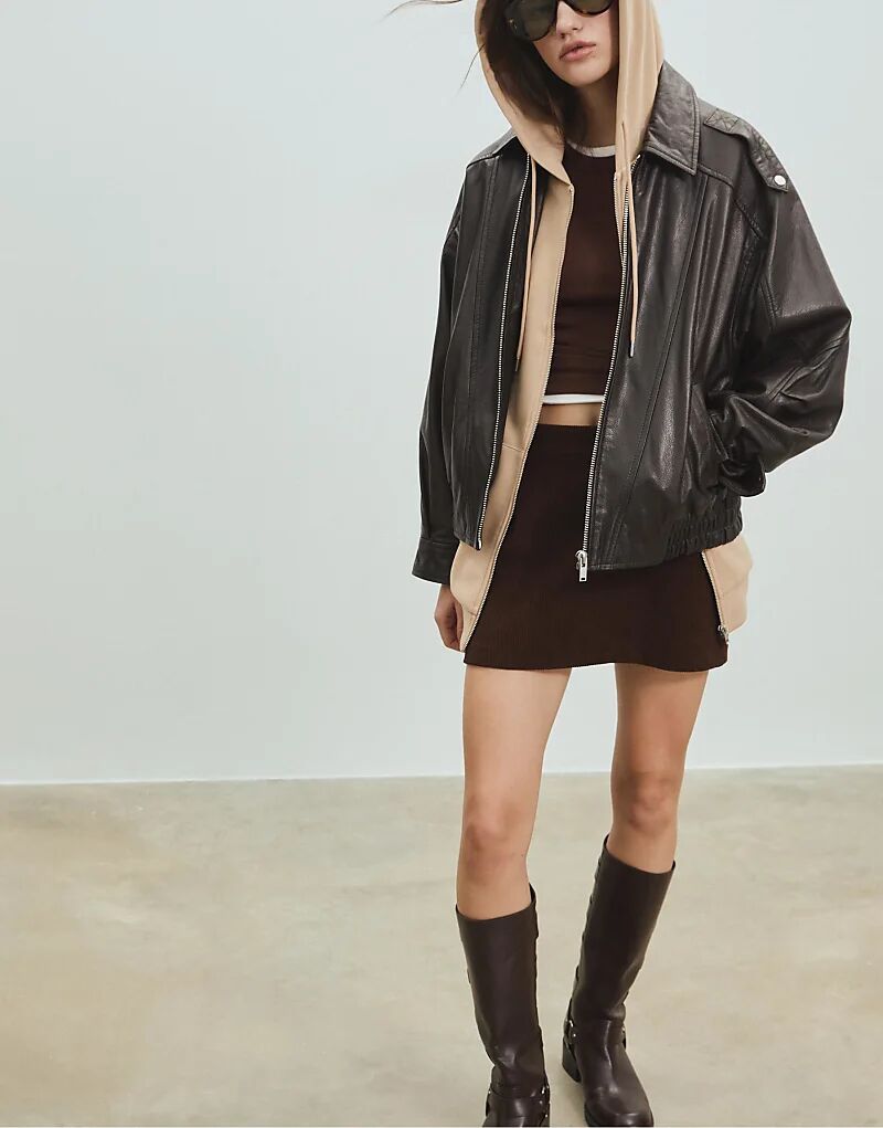 Толстовка Stradivarius Oversize в цвете «камень»
Толстовка Stradivarius Oversize в цвете «камень»