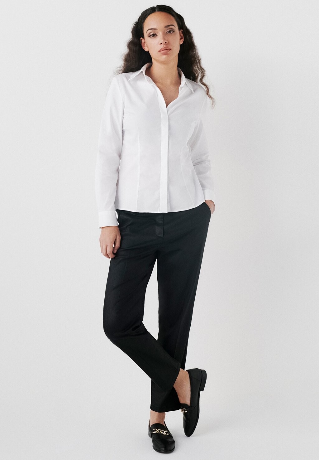 Блузка на пуговицах FRENCH BRAND FASHION ELEGANT MODERN CSENSUEL Caroll, белый
Блузка на пуговицах FRENCH BRAND FASHION ELEGANT MODERN CSENSUEL Caroll, белый
