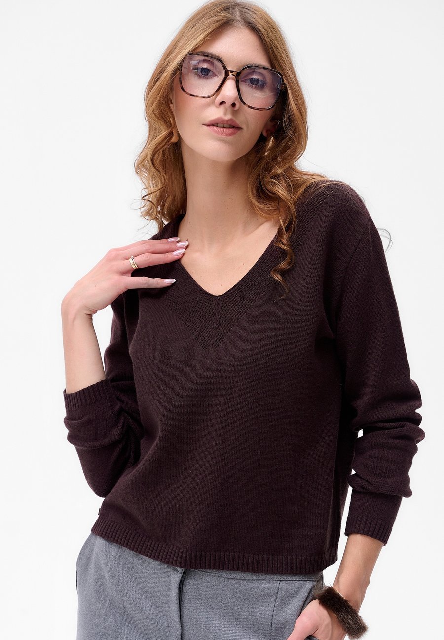 Джемпер blue shadow Jumper, Brown
Джемпер blue shadow Jumper, Brown
