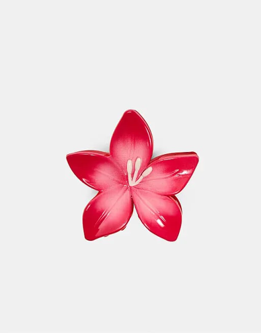 Красный зажим с цветком Stradivarius
Красный зажим с цветком Stradivarius