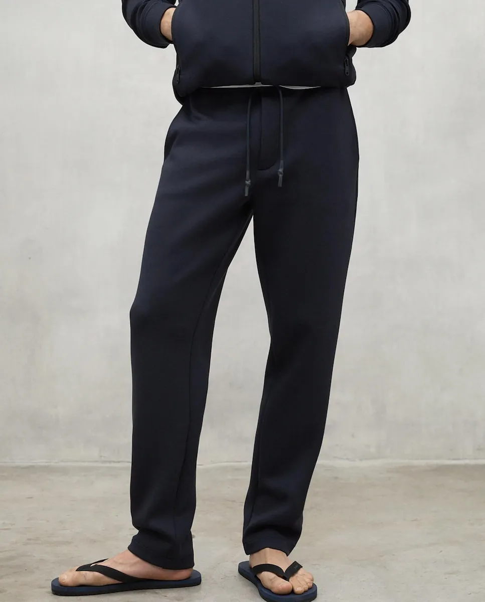 Мужские брюки с эластичным поясом и затягивающимся шнурком Ecoalf, тёмно-синий
Мужские брюки с эластичным поясом и затягивающимся шнурком Ecoalf, тёмно-синий