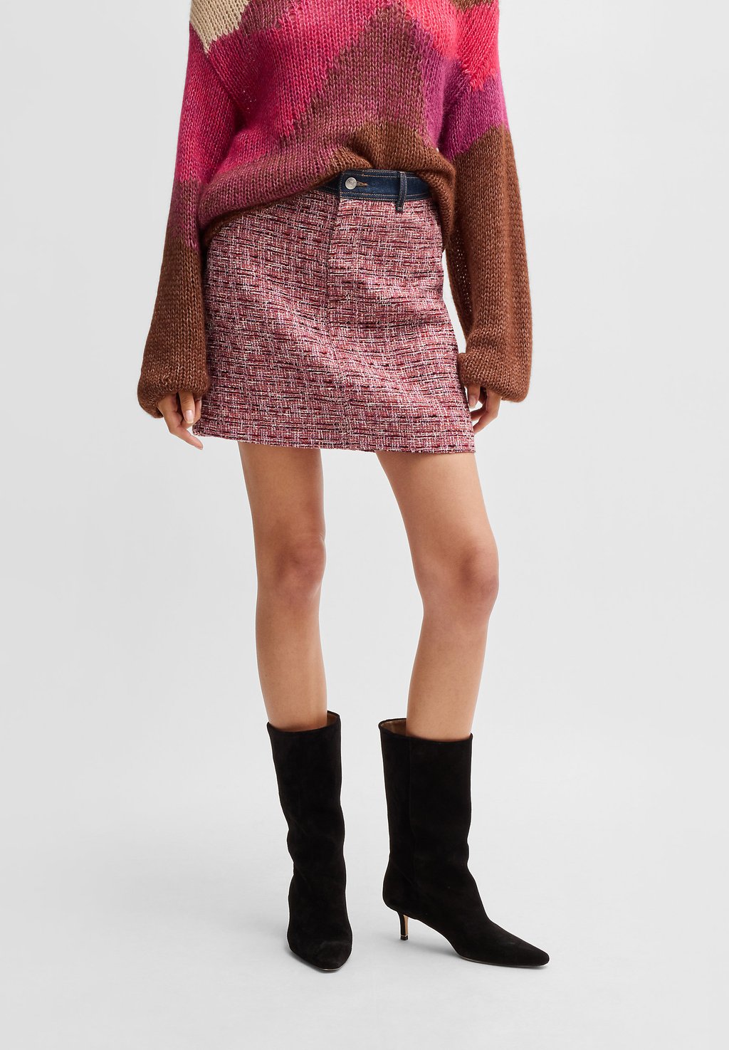 Мини-юбка VEED BOSS, розовый
Мини-юбка VEED BOSS, розовый