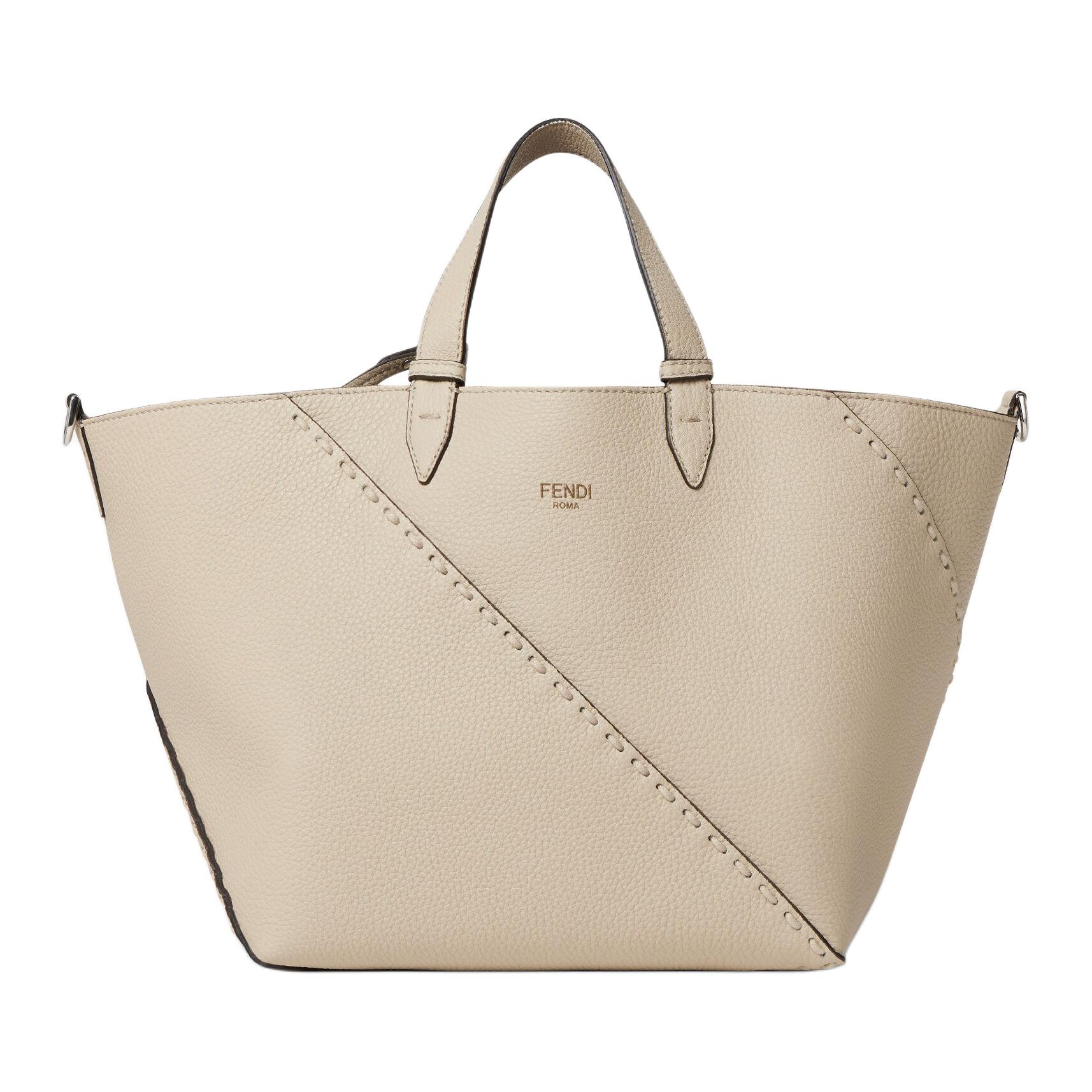 FENDI Кожаная наплечная сумка через плечо дамская белая
FENDI Кожаная наплечная сумка через плечо дамская белая