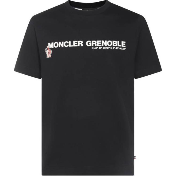 Футболка с логотипом на заплатке Moncler Grenoble, черный
Футболка с логотипом на заплатке Moncler Grenoble, черный