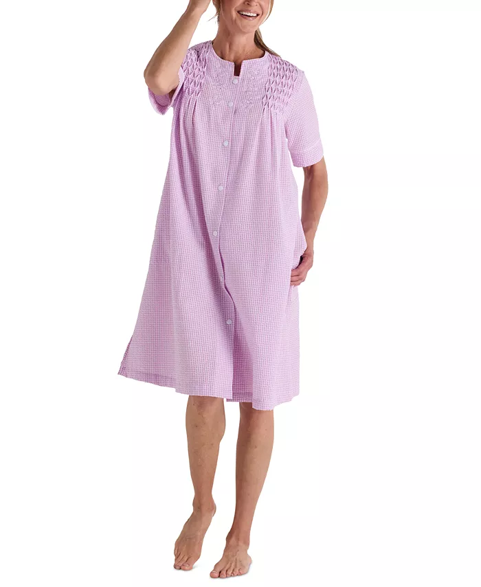 Женский короткий халат из пике Miss Elaine, фиолетовый
Женский короткий халат из пике Miss Elaine, фиолетовый