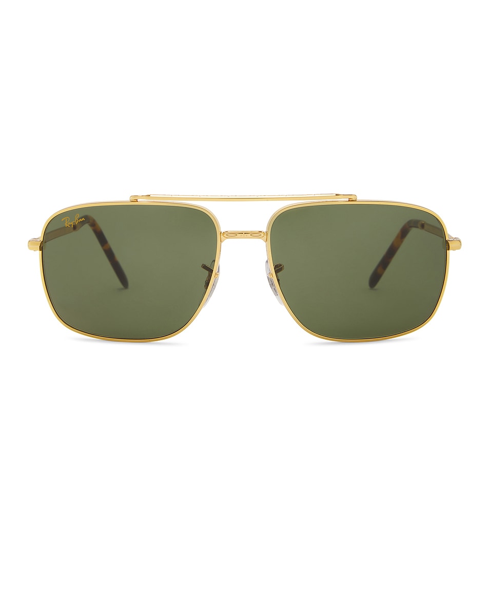 Солнцезащитные очки in Gold & Black Ray-Ban, Legend Gold
Солнцезащитные очки in Gold & Black Ray-Ban, Legend Gold