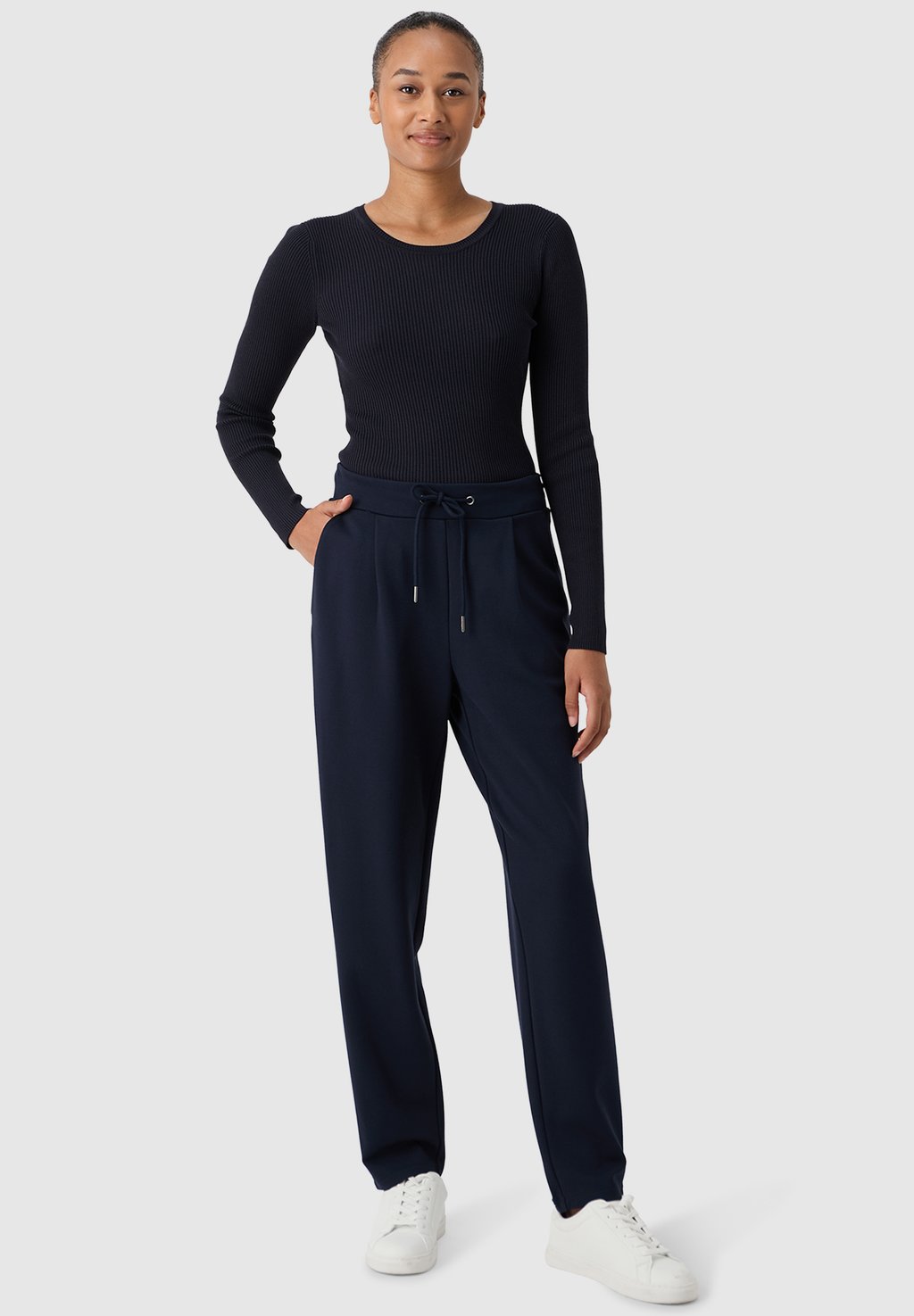 Джемпер Les Lunes, темно-синий
Джемпер Les Lunes, темно-синий