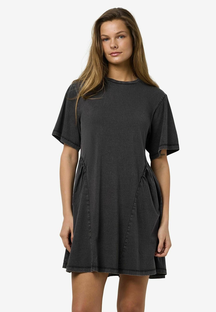 Платье Noisy May NMFILIPA SHORT DRESS, Black
Платье Noisy May NMFILIPA SHORT DRESS, Black