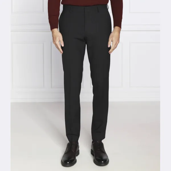 Брюки узкого кроя h-genius-mm-224 Boss, черный
Брюки узкого кроя h-genius-mm-224 Boss, черный