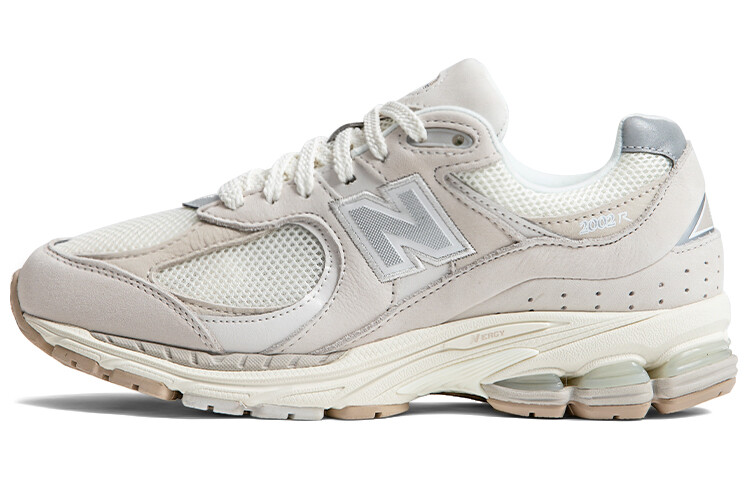 Кроссовки New Balance NB 2002R унисекс
Кроссовки New Balance NB 2002R унисекс