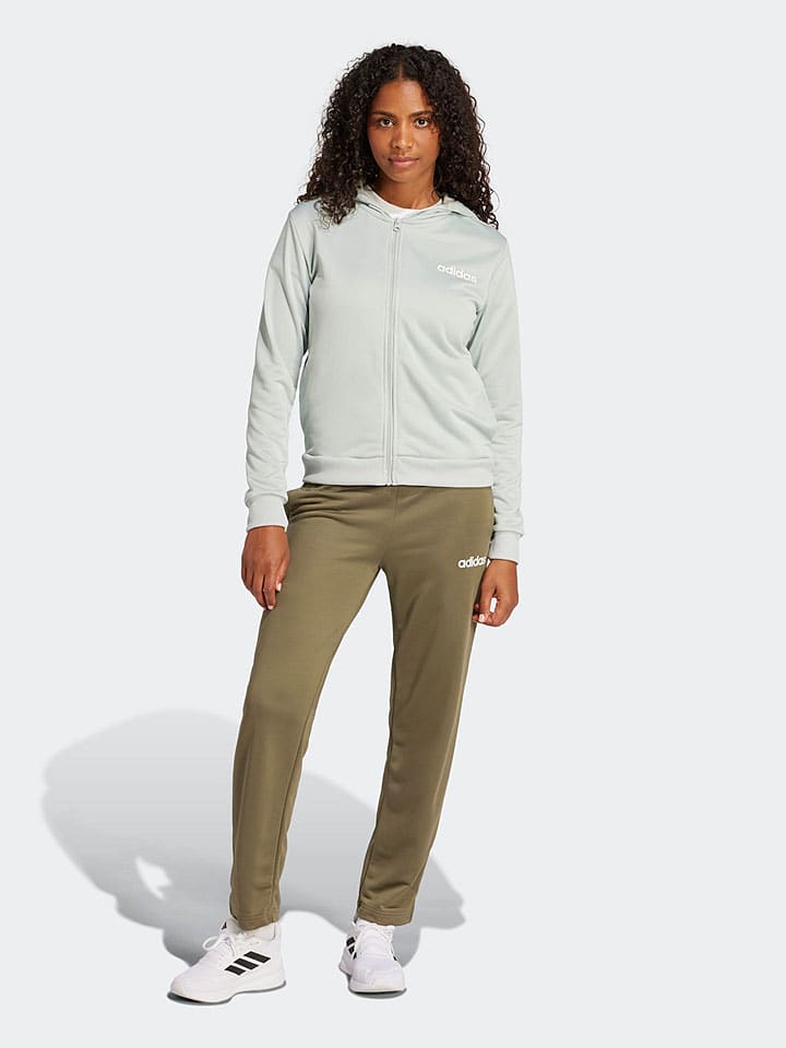 Толстовка Adidas
Толстовка Adidas