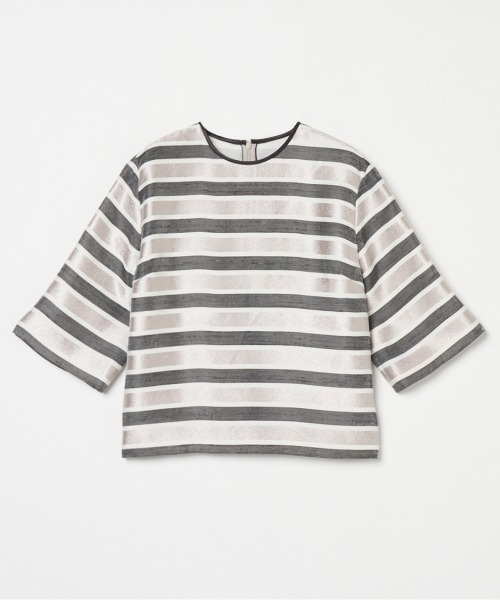 Футболка, крой оверсайз, бренд Heliopole, цвет бежевый
Футболка, крой оверсайз, бренд Heliopole, цвет бежевый