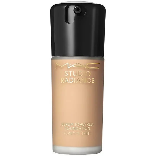 Тональная основа MAC Studio Radiance Serum-Powered, оттенок NC38
Тональная основа MAC Studio Radiance Serum-Powered, оттенок NC38