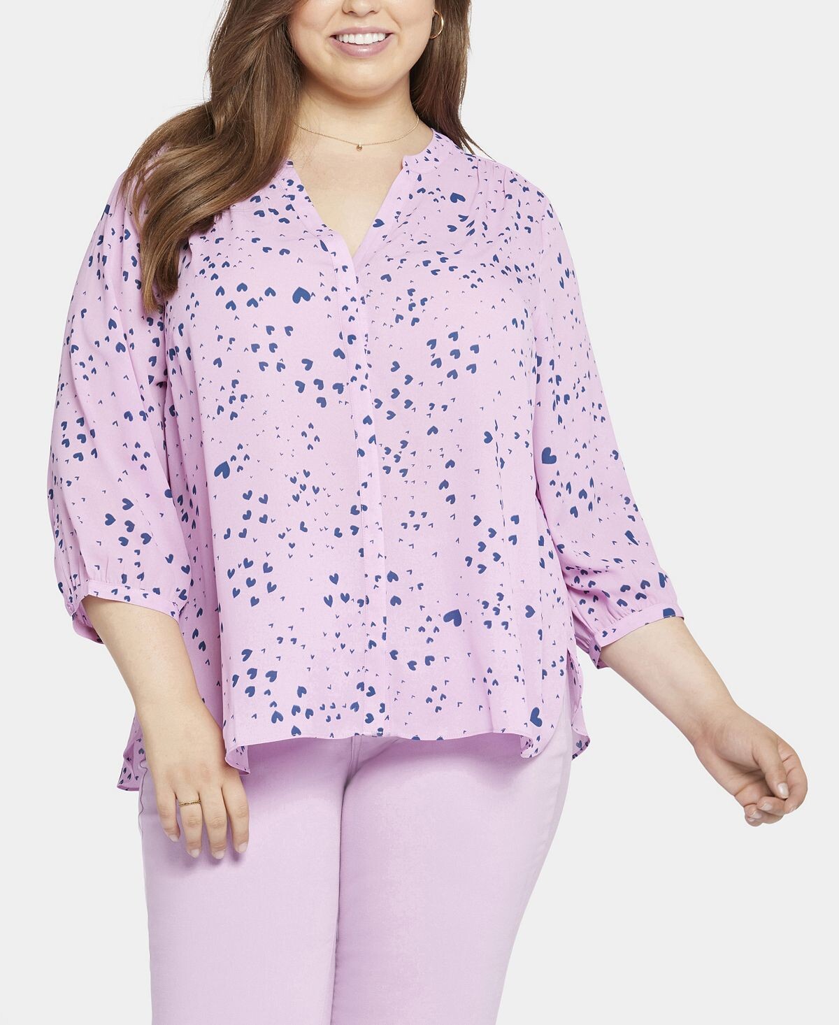 Блузка больших размеров с защипами NYDJ
Блузка больших размеров с защипами NYDJ