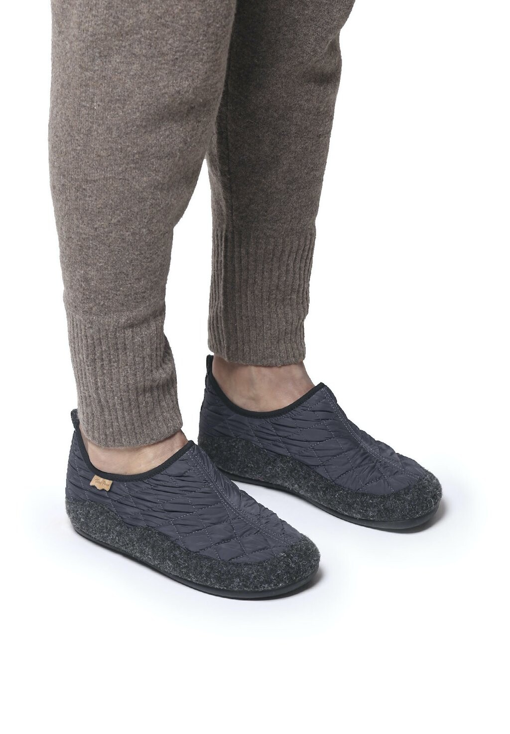 Мокасины Toni Pons NIL UM, цвет Gris
Мокасины Toni Pons NIL UM, цвет Gris