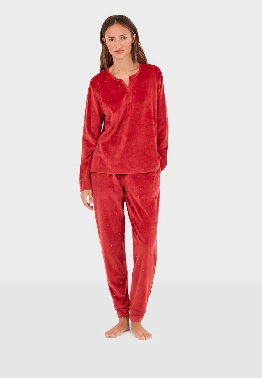 Пижамный комплект Gisela Pyjama set, Grenadine/Red
Пижамный комплект Gisela Pyjama set, Grenadine/Red