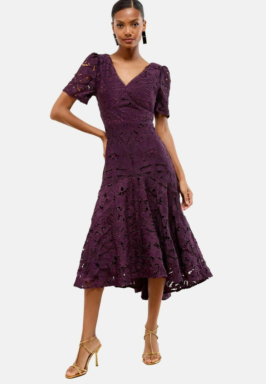 Платье Lipsy PUFF EMBELLISHED APPLIQUÉ , Dark Purple/Purple
Платье Lipsy PUFF EMBELLISHED APPLIQUÉ , Dark Purple/Purple