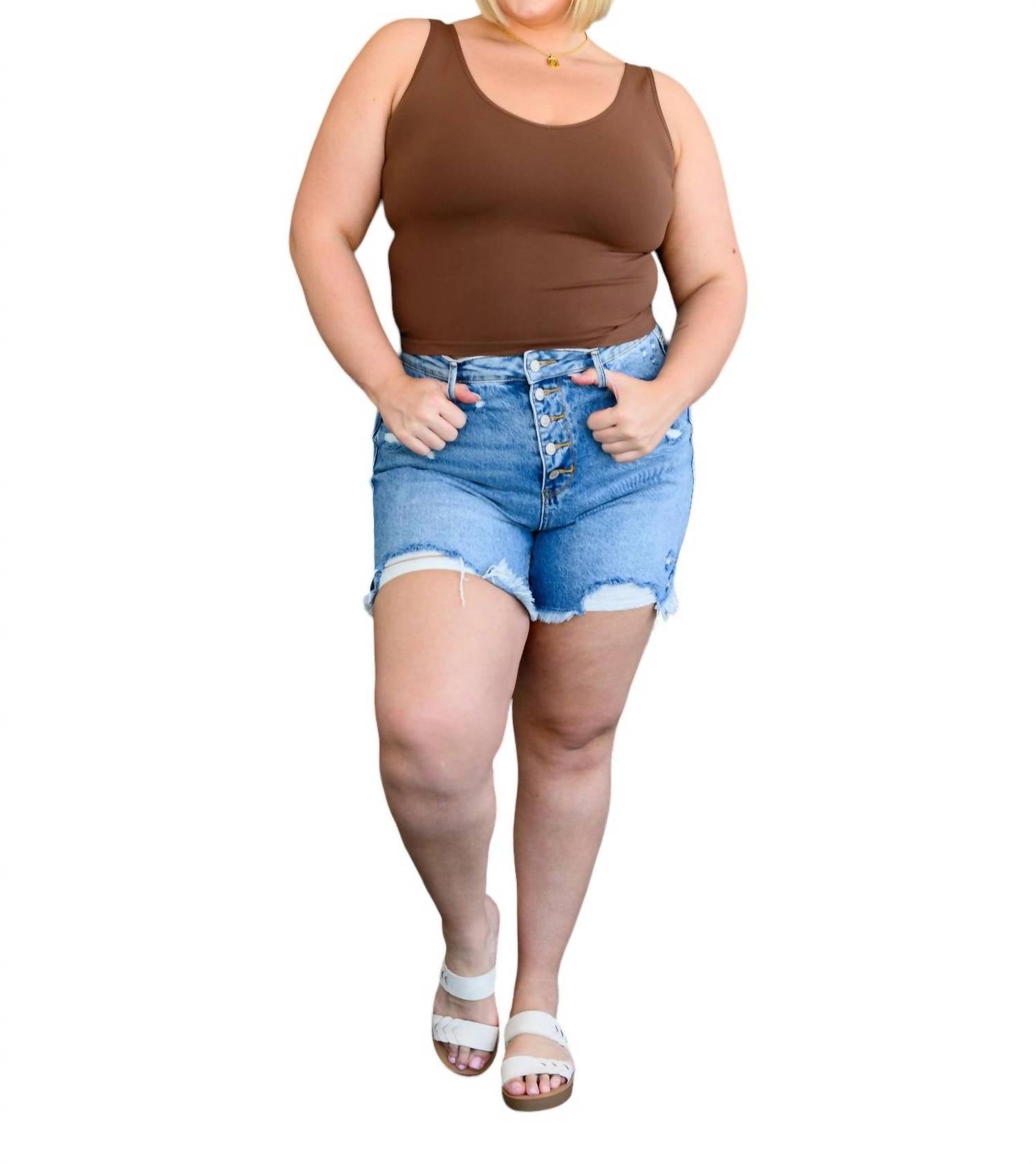 Бесшовная двусторонняя майка Carefree в коричневом цвете Yelete
Бесшовная двусторонняя майка Carefree в коричневом цвете Yelete