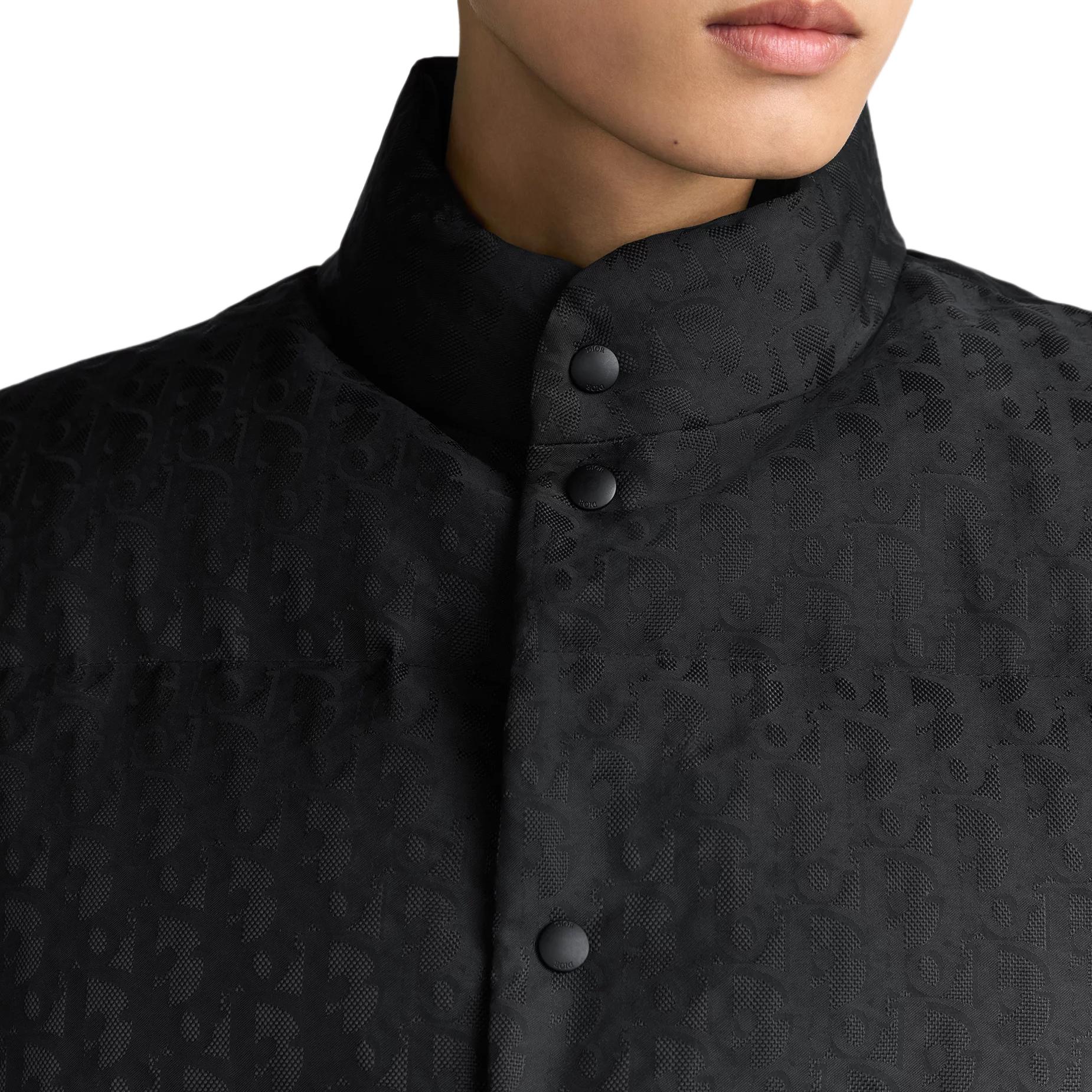 Футболка майка мужская черная DIOR
Футболка майка мужская черная DIOR