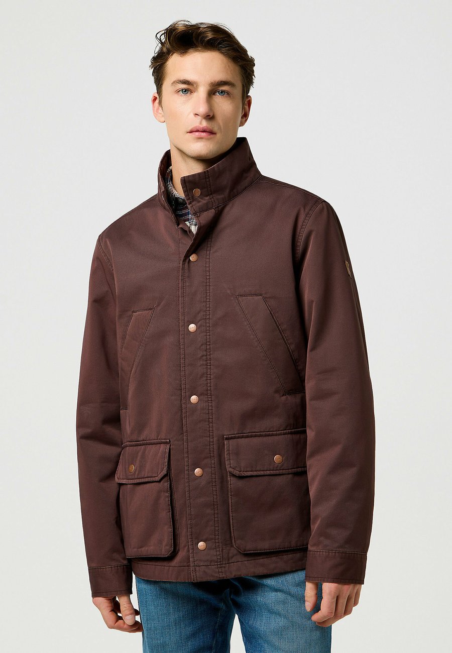 Куртка Wrangler INSULATED FIELD FOR REGULAR FIT ., Bracken/Dark Brown
Куртка Wrangler INSULATED FIELD FOR REGULAR FIT ., Bracken/Dark Brown