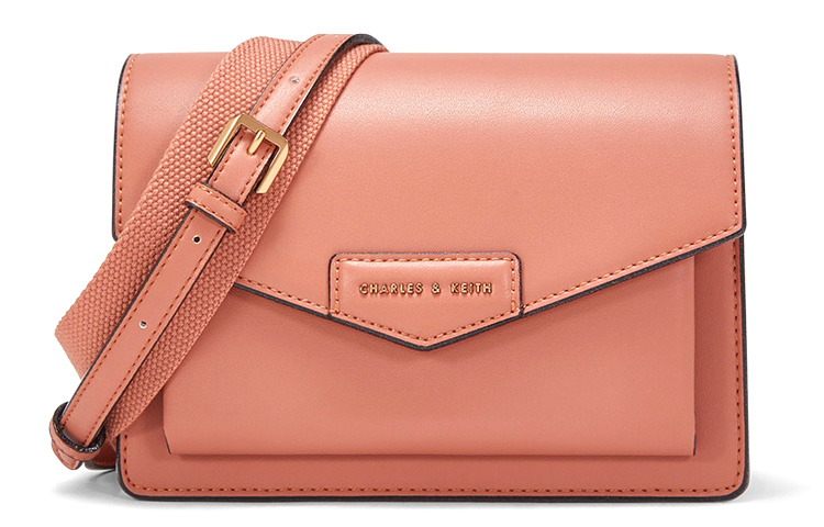 HERO Series Кожаный Конверт Сумка, Маленькая Сумка Через Плечо Женская Многоцветная CHARLES&KEITH, Светло-Розовый
HERO Series Кожаный Конверт Сумка, Маленькая Сумка Через Плечо Женская Многоцветная CHARLES&KEITH, Светло-Розовый