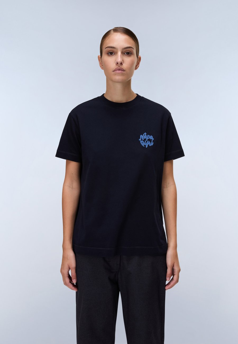 Футболка Napapijri FEDAIA, Blu Marine/Blue, Синий, Футболка Napapijri FEDAIA, Blu Marine/Blue
Футболка Napapijri FEDAIA, Blu Marine/Blue, Синий, Футболка Napapijri FEDAIA, Blu Marine/Blue