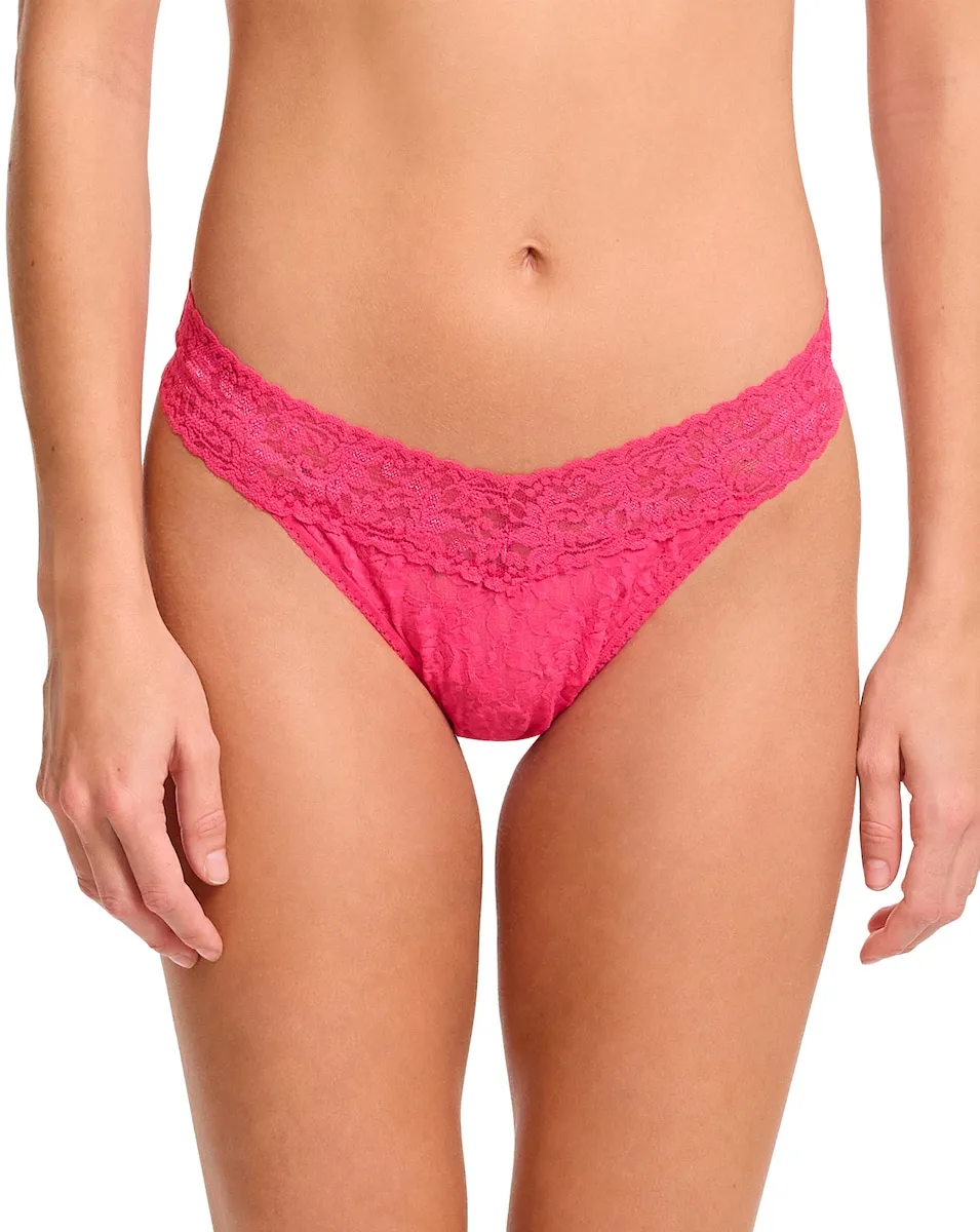 Высокие трусики-танга с V-образной вырезкой из кружева Hanky Panky, фуксия
Высокие трусики-танга с V-образной вырезкой из кружева Hanky Panky, фуксия
