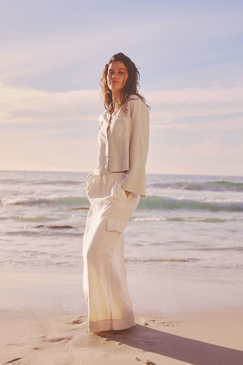 Прямая юбка миди из смесового льна Next, бежевый
Прямая юбка миди из смесового льна Next, бежевый