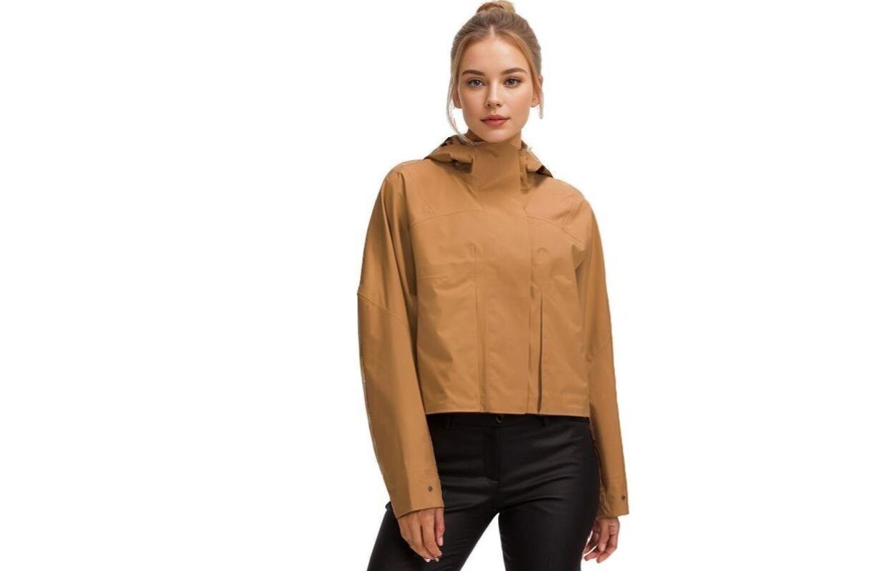 Куртка Rain Chaser женская Lululemon, цвет Linen
Куртка Rain Chaser женская Lululemon, цвет Linen